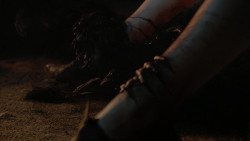 extant_GameOfThrones_2x04-GardenOfBones_5159