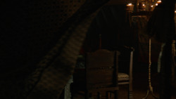 extant_GameOfThrones_2x05-TheGhostOfHarrenhal_0016