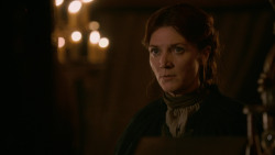 extant_GameOfThrones_2x05-TheGhostOfHarrenhal_0033