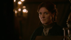 extant_GameOfThrones_2x05-TheGhostOfHarrenhal_0046