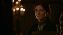 extant_GameOfThrones_2x05-TheGhostOfHarrenhal_0058