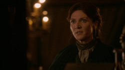 extant_GameOfThrones_2x05-TheGhostOfHarrenhal_0071