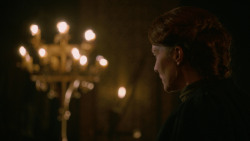 extant_GameOfThrones_2x05-TheGhostOfHarrenhal_0080