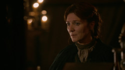 extant_GameOfThrones_2x05-TheGhostOfHarrenhal_0091