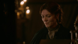 extant_GameOfThrones_2x05-TheGhostOfHarrenhal_0096