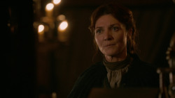 extant_GameOfThrones_2x05-TheGhostOfHarrenhal_0101