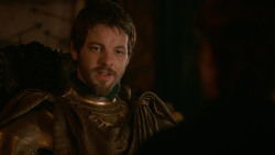 extant_GameOfThrones_2x05-TheGhostOfHarrenhal_0102