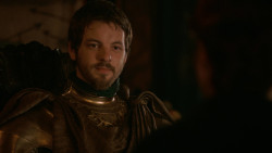extant_GameOfThrones_2x05-TheGhostOfHarrenhal_0107