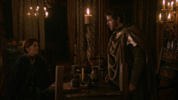 extant_GameOfThrones_2x05-TheGhostOfHarrenhal_0120