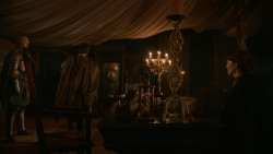 extant_GameOfThrones_2x05-TheGhostOfHarrenhal_0124