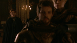 extant_GameOfThrones_2x05-TheGhostOfHarrenhal_0136