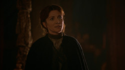 extant_GameOfThrones_2x05-TheGhostOfHarrenhal_0145