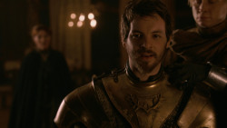 extant_GameOfThrones_2x05-TheGhostOfHarrenhal_0158