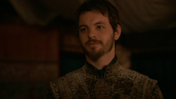 extant_GameOfThrones_2x05-TheGhostOfHarrenhal_0172
