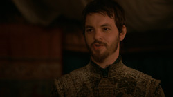 extant_GameOfThrones_2x05-TheGhostOfHarrenhal_0174