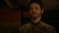 extant_GameOfThrones_2x05-TheGhostOfHarrenhal_0177