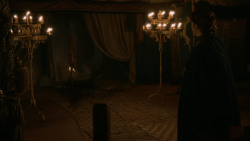extant_GameOfThrones_2x05-TheGhostOfHarrenhal_0189