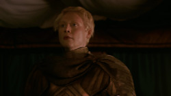 extant_GameOfThrones_2x05-TheGhostOfHarrenhal_0195