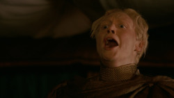 extant_GameOfThrones_2x05-TheGhostOfHarrenhal_0212