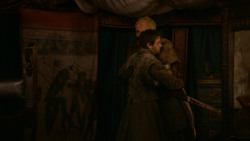extant_GameOfThrones_2x05-TheGhostOfHarrenhal_0224