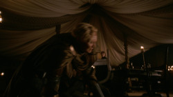 extant_GameOfThrones_2x05-TheGhostOfHarrenhal_0226