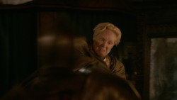 extant_GameOfThrones_2x05-TheGhostOfHarrenhal_0239