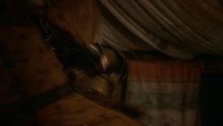 extant_GameOfThrones_2x05-TheGhostOfHarrenhal_0248