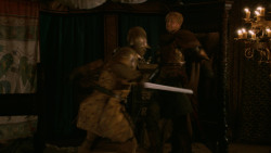 extant_GameOfThrones_2x05-TheGhostOfHarrenhal_0251