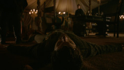extant_GameOfThrones_2x05-TheGhostOfHarrenhal_0274