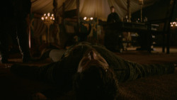 extant_GameOfThrones_2x05-TheGhostOfHarrenhal_0275