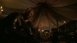 extant_GameOfThrones_2x05-TheGhostOfHarrenhal_0299