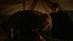 extant_GameOfThrones_2x05-TheGhostOfHarrenhal_0324