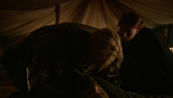 extant_GameOfThrones_2x05-TheGhostOfHarrenhal_0326