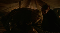 extant_GameOfThrones_2x05-TheGhostOfHarrenhal_0328