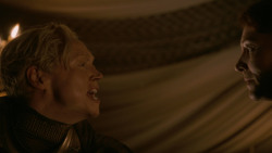 extant_GameOfThrones_2x05-TheGhostOfHarrenhal_0338