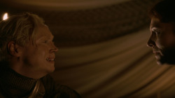 extant_GameOfThrones_2x05-TheGhostOfHarrenhal_0341
