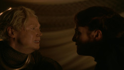 extant_GameOfThrones_2x05-TheGhostOfHarrenhal_0344