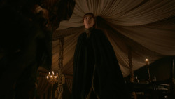 extant_GameOfThrones_2x05-TheGhostOfHarrenhal_0359