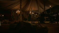 extant_GameOfThrones_2x05-TheGhostOfHarrenhal_0371