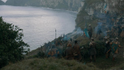 extant_GameOfThrones_2x05-TheGhostOfHarrenhal_0397