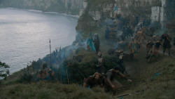 extant_GameOfThrones_2x05-TheGhostOfHarrenhal_0401