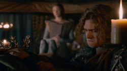 extant_GameOfThrones_2x05-TheGhostOfHarrenhal_0413