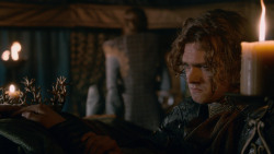 extant_GameOfThrones_2x05-TheGhostOfHarrenhal_0416