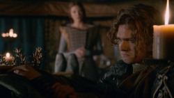 extant_GameOfThrones_2x05-TheGhostOfHarrenhal_0426