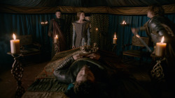 extant_GameOfThrones_2x05-TheGhostOfHarrenhal_0450