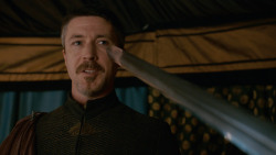 extant_GameOfThrones_2x05-TheGhostOfHarrenhal_0457