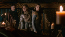 extant_GameOfThrones_2x05-TheGhostOfHarrenhal_0470