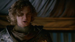 extant_GameOfThrones_2x05-TheGhostOfHarrenhal_0475