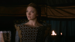 extant_GameOfThrones_2x05-TheGhostOfHarrenhal_0479