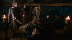 extant_GameOfThrones_2x05-TheGhostOfHarrenhal_0486